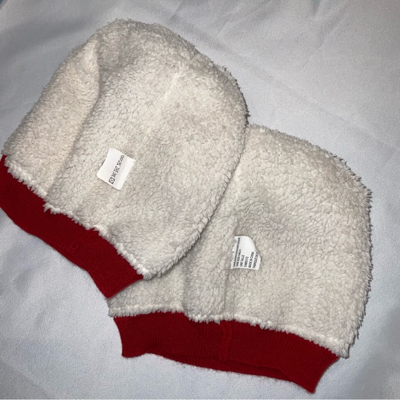 Tim Hortons Cap Kids Size Hat Sherpa Lined Red & White Knit Winter Toque Pompom - Picture 10 of 13